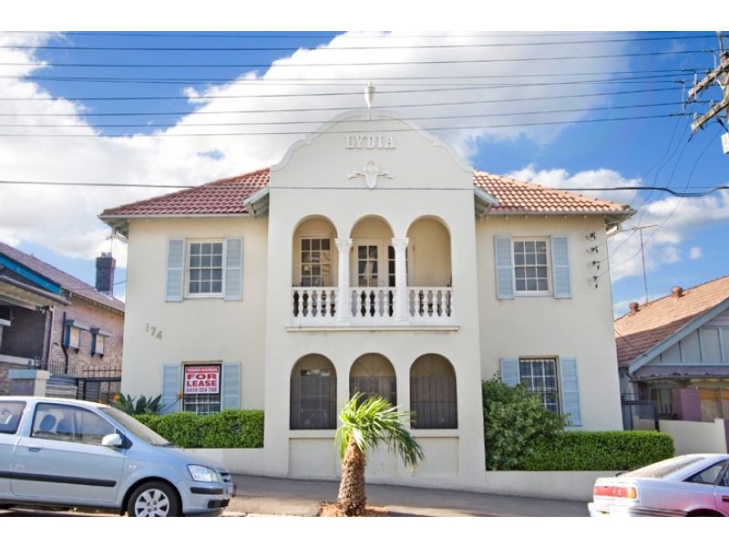 174 Coogee Bay Road, Coogee NSW 2034