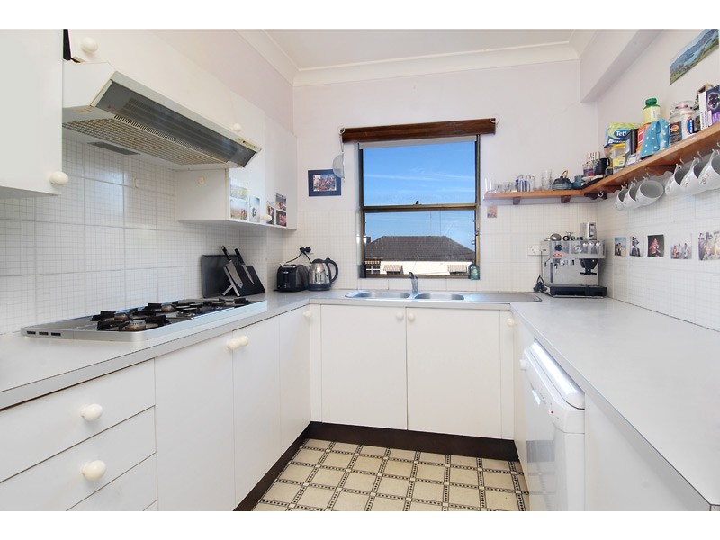 9/4-8 Edgecumbe Avenue, Coogee NSW 2034