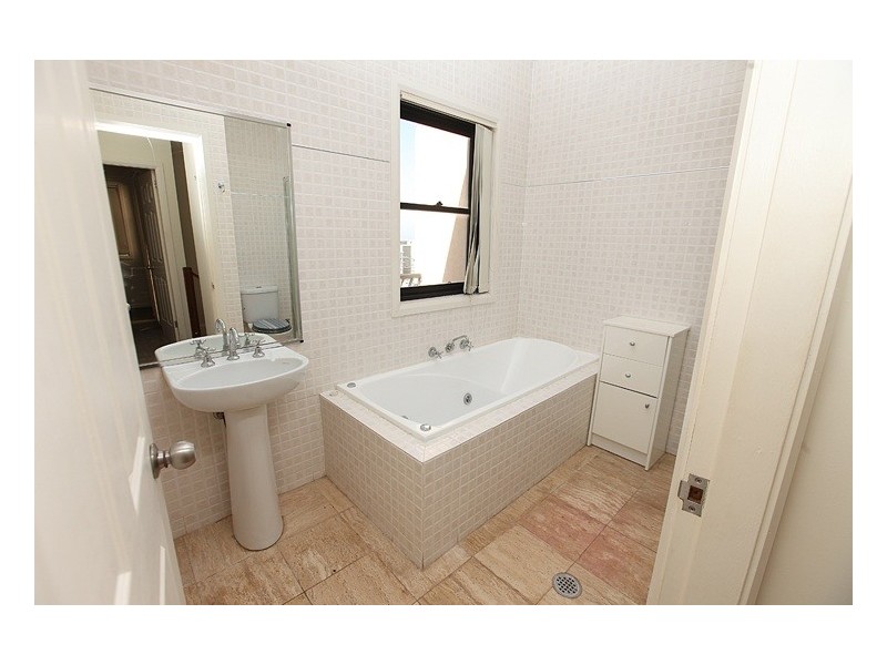 32 Bond Street, Maroubra NSW 2035