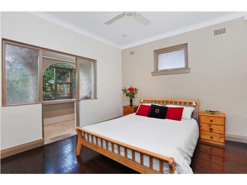 241a Rainbow Street, South Coogee NSW 2034