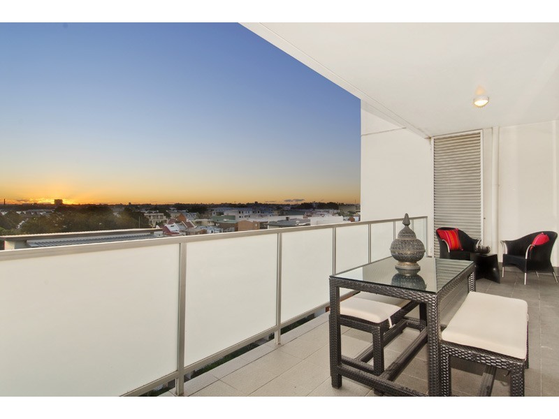 205/747 Botany Road, Rosebery NSW 2018