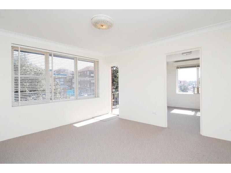 2 Carr Street, Coogee NSW 2034