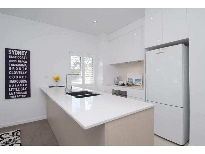 2-4 Gubbuteh Road, Little Bay NSW 2036