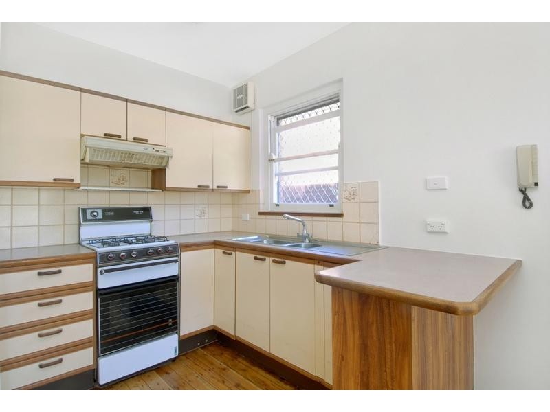 2/195 Malabar Road, South Coogee NSW 2034