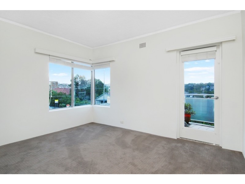 141 Coogee Bay Road, Coogee NSW 2034