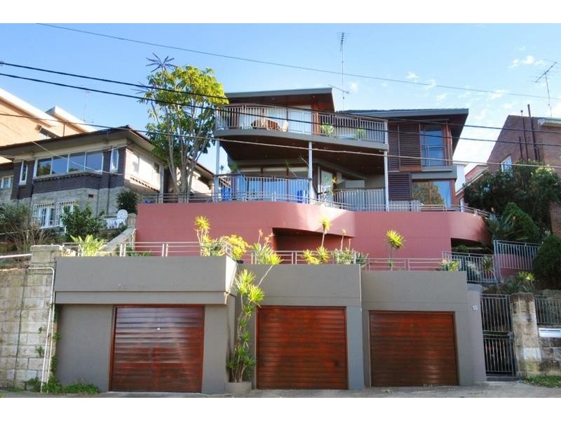 18 Mount Street, Coogee NSW 2034