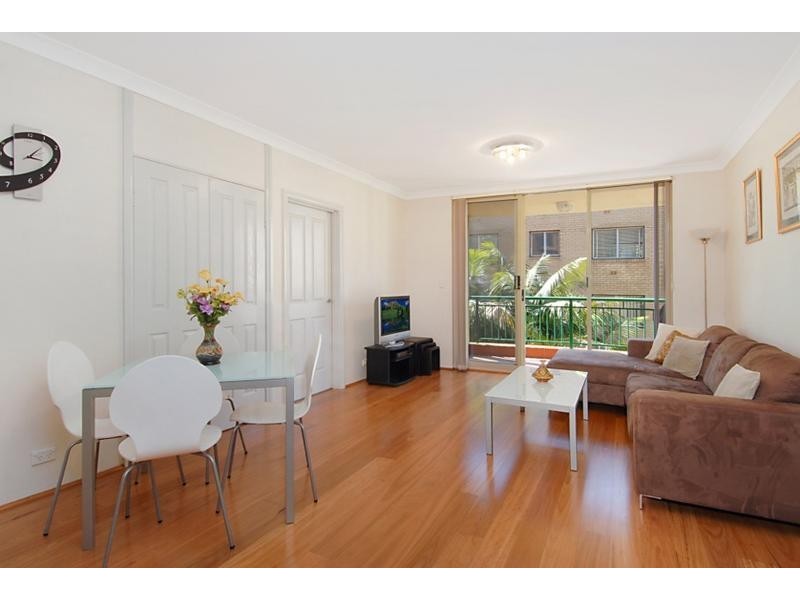 B4/90 Mount Street, Coogee NSW 2034