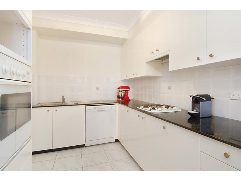 B4/90 Mount Street, Coogee NSW 2034