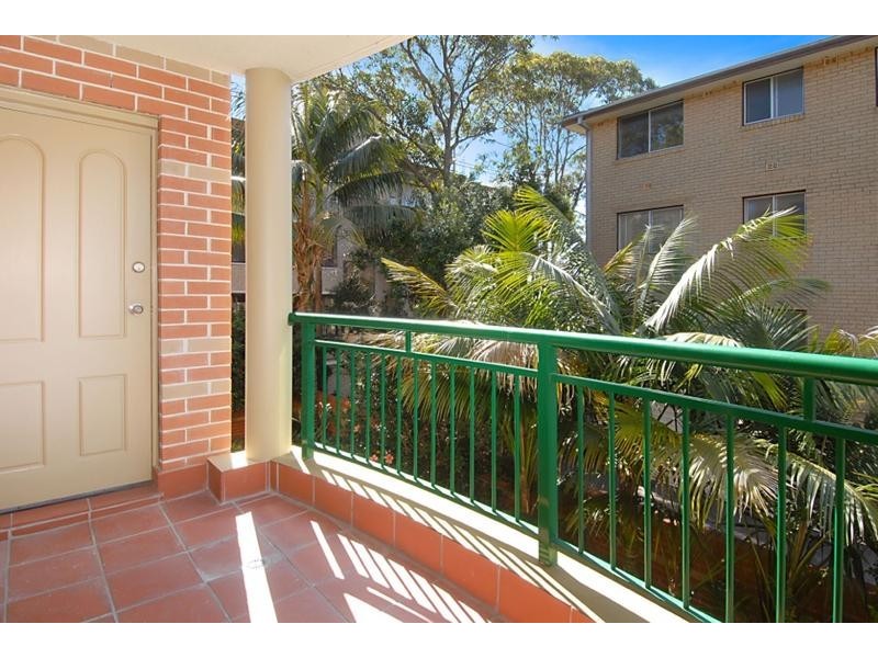 B4/90 Mount Street, Coogee NSW 2034