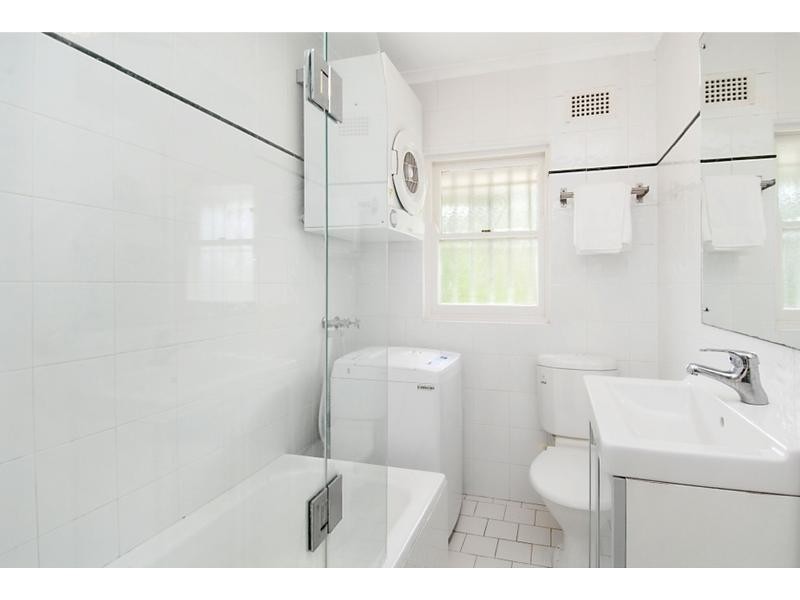 205 Beach Street, Coogee NSW 2034
