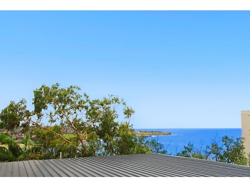 205 Beach Street, Coogee NSW 2034