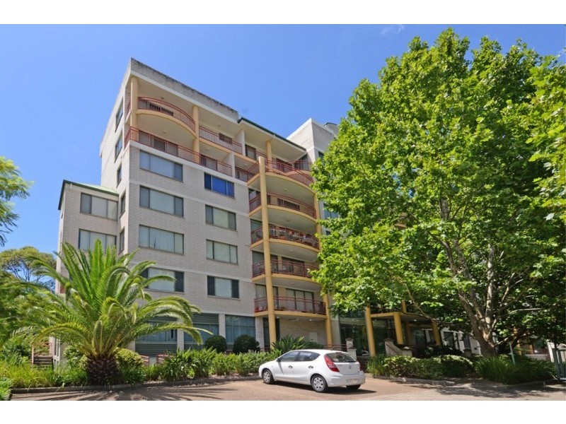 15a Herbert Street, St Leonards NSW 2065
