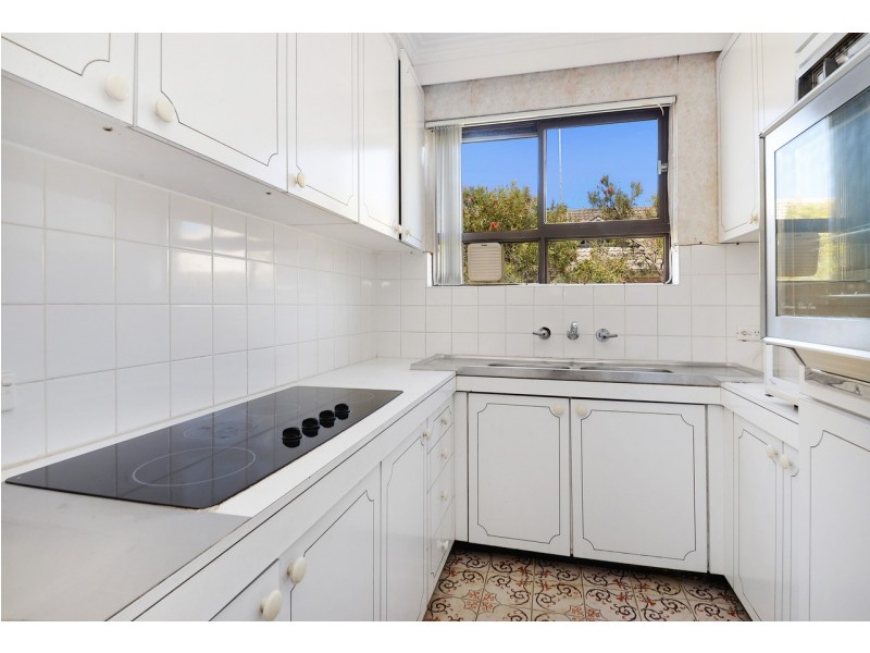 135 Coogee Bay Road, Coogee NSW 2034