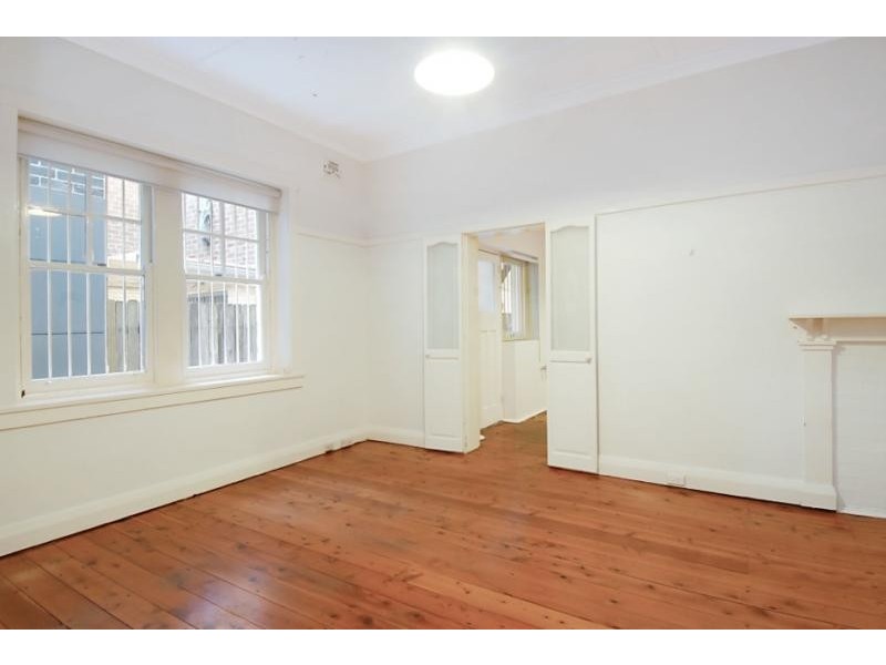 142 Beach Street, Coogee NSW 2034