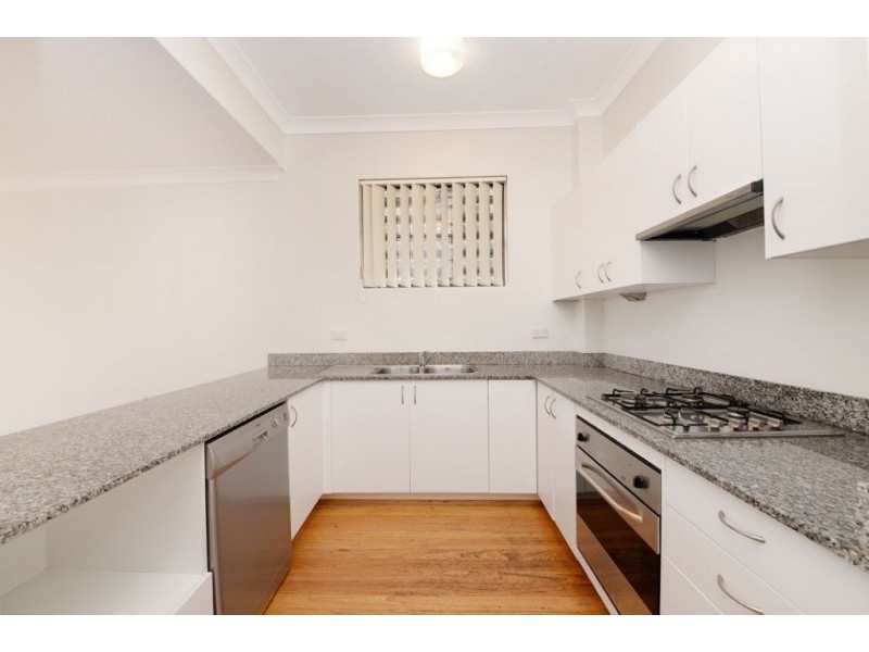 4-8 Edgecumbe Avenue, Coogee NSW 2034