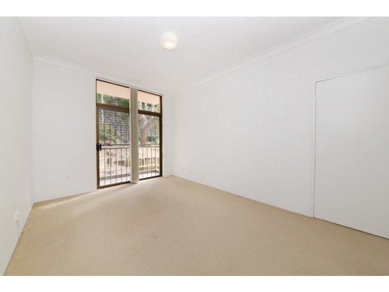 4-8 Edgecumbe Avenue, Coogee NSW 2034