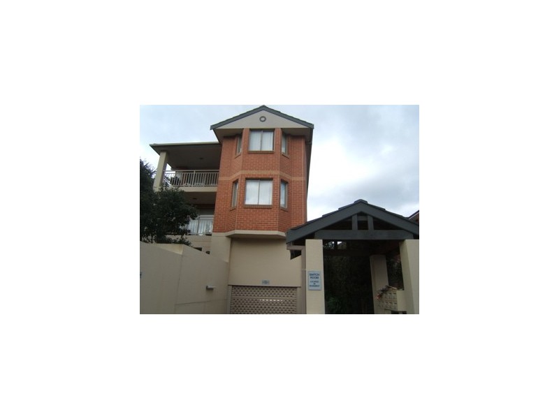 13 Rocklands Rd, Wollstonecraft NSW 2065