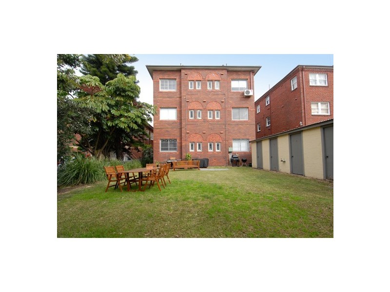 2/15 Kidman Street, Coogee NSW 2034