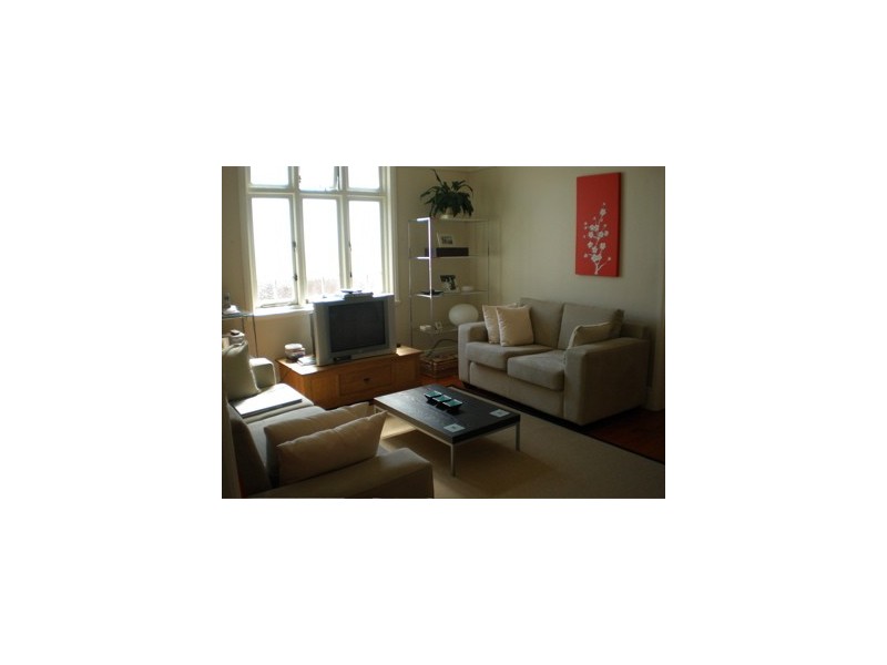 296 Rainbow St, Coogee NSW 2034