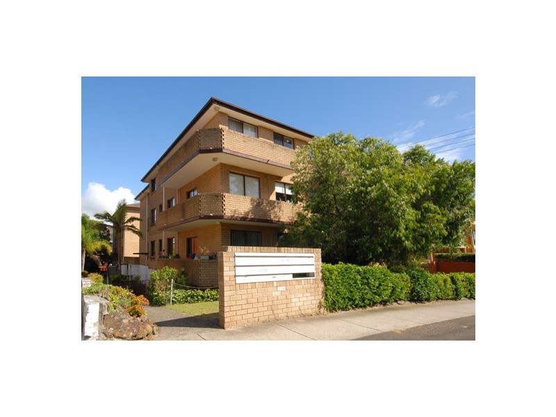 8/92 Mount Street, Coogee NSW 2034