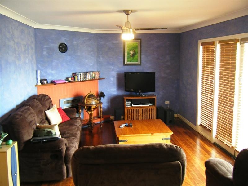 Centenary Heights QLD 4350