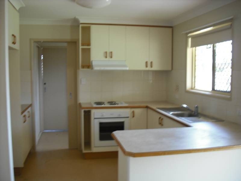 3 BURNBOROUGH STREET, Glenvale QLD 4350