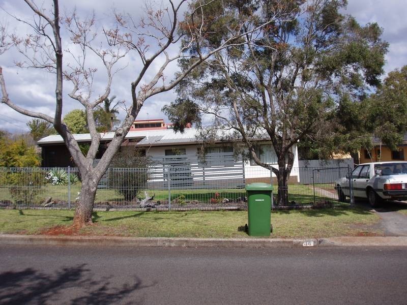 44 CLEARY STREET, Centenary Heights QLD 4350