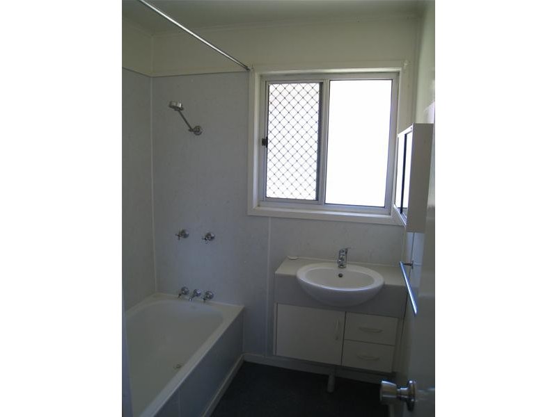 71 Gala Court, Rockville QLD 4350