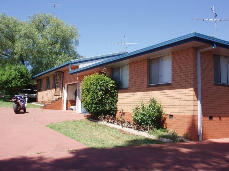 2/17 WATTS STREET, Drayton QLD 4350