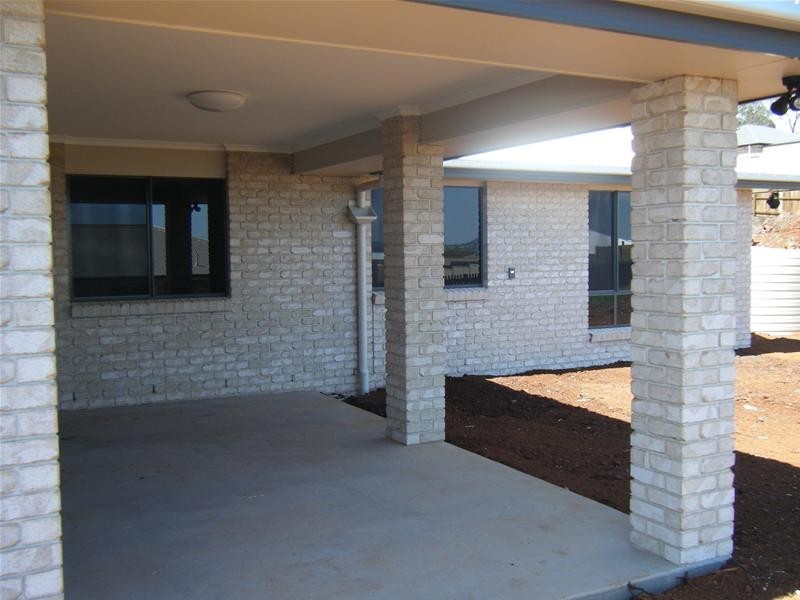 Westbrook QLD 4350