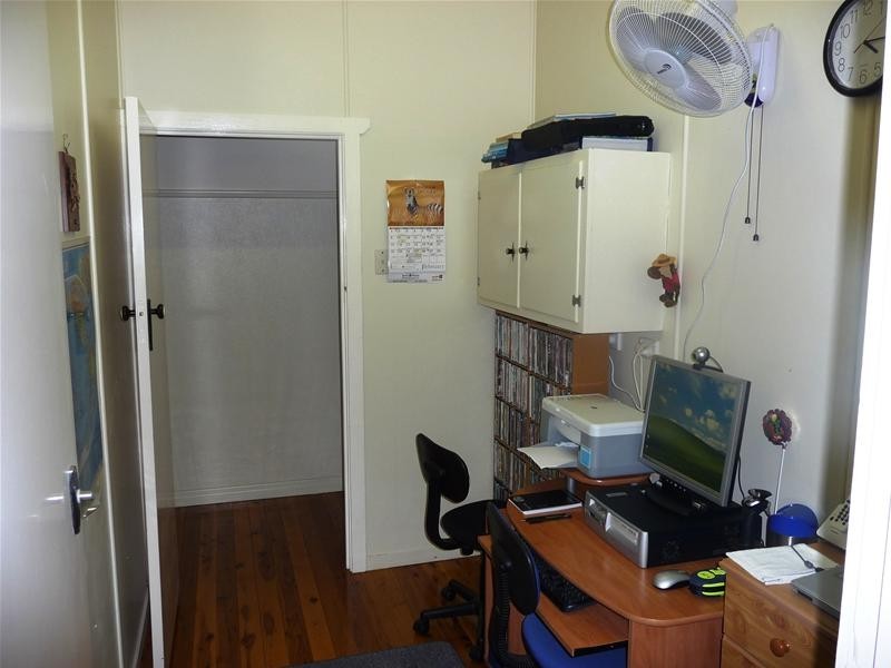 Mount Lofty QLD 4350