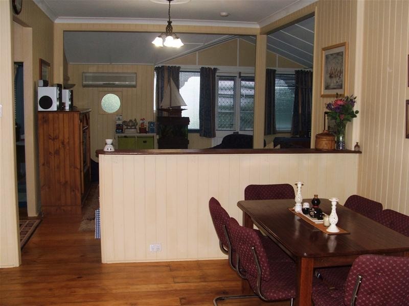 Mount Lofty QLD 4350