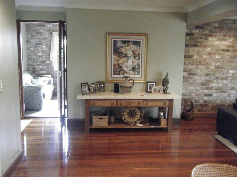 Centenary Heights QLD 4350