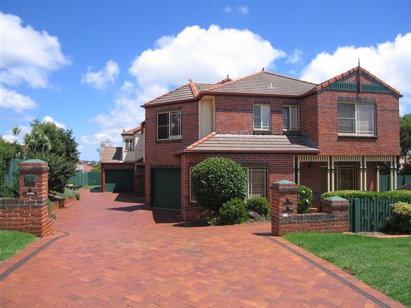 Centenary Heights QLD 4350