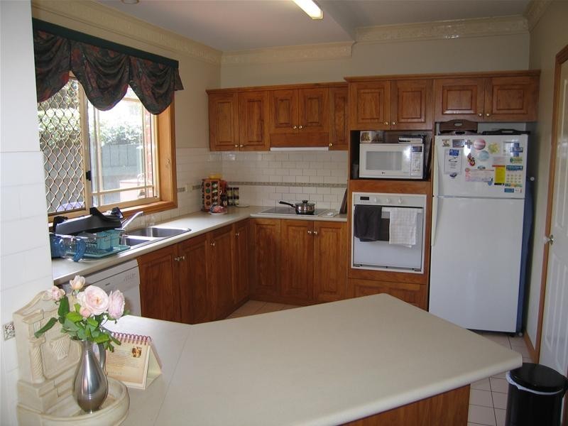 Centenary Heights QLD 4350