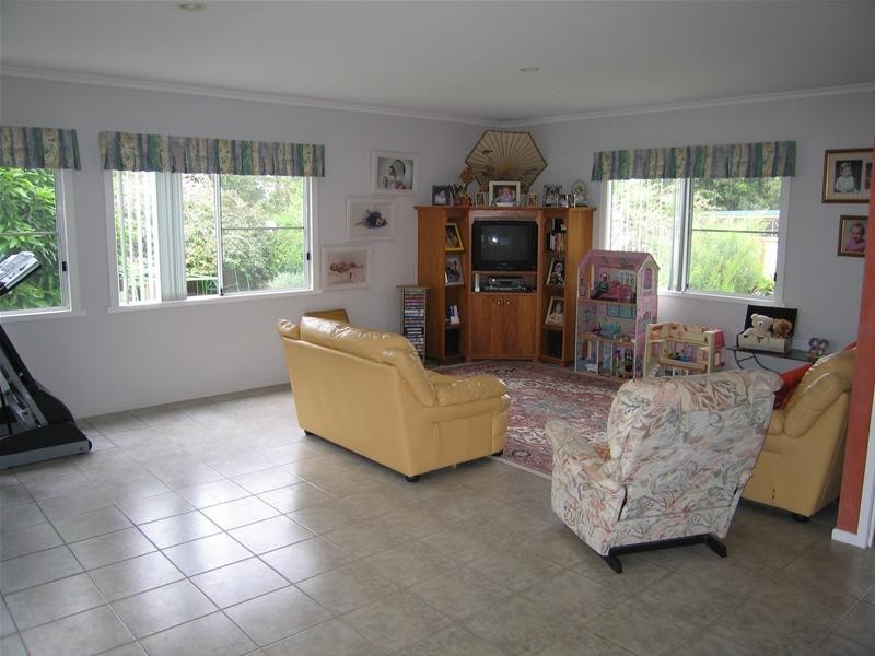 Kearneys Spring QLD 4350