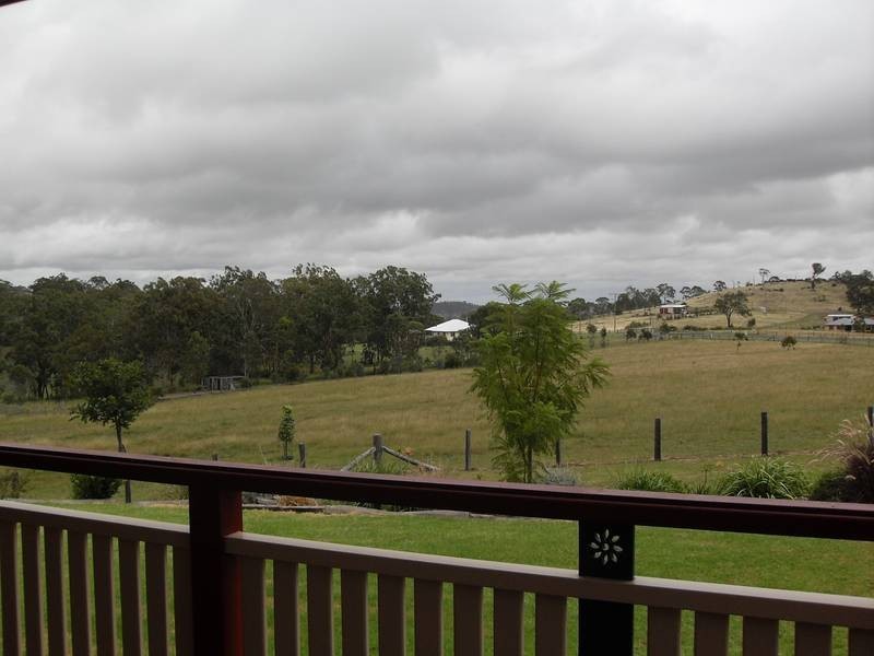 Hodgson Vale QLD 4352
