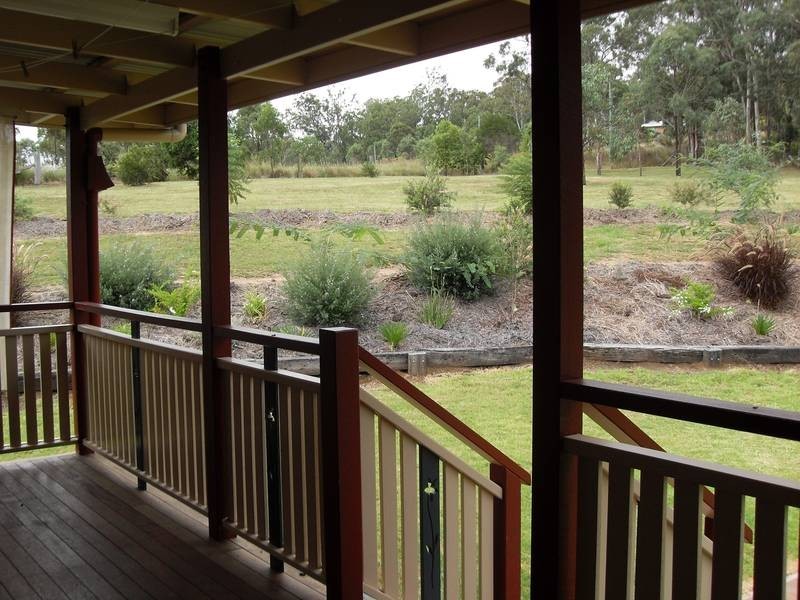 Hodgson Vale QLD 4352