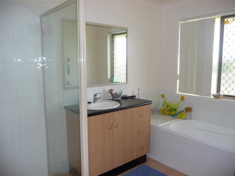 Mount Kynoch QLD 4350