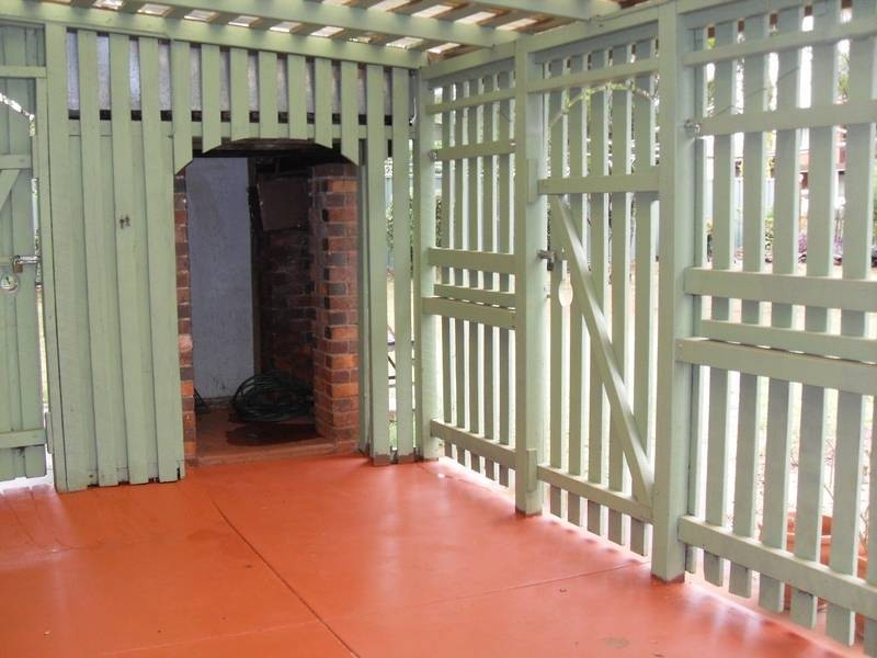 37 GLADSTONE STREET, Toowoomba QLD 4350