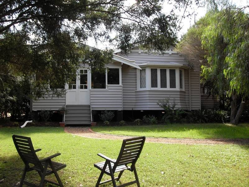 3 GENTLE STREET, North Toowoomba QLD 4350
