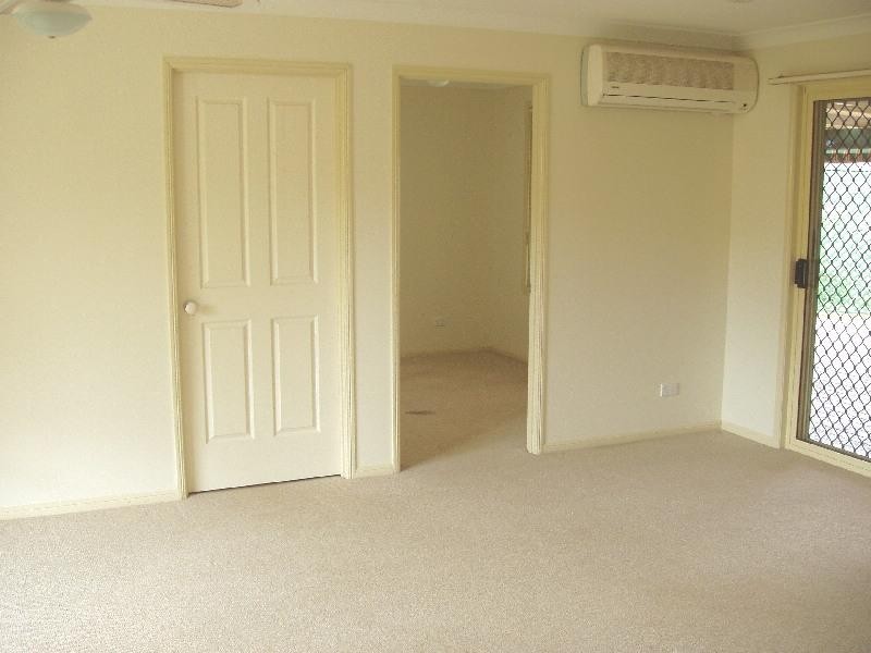 Middle Ridge QLD 4350