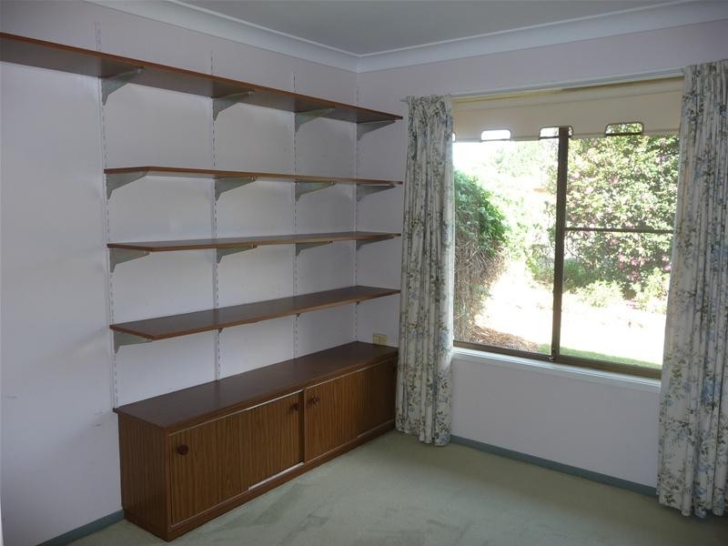 Centenary Heights QLD 4350
