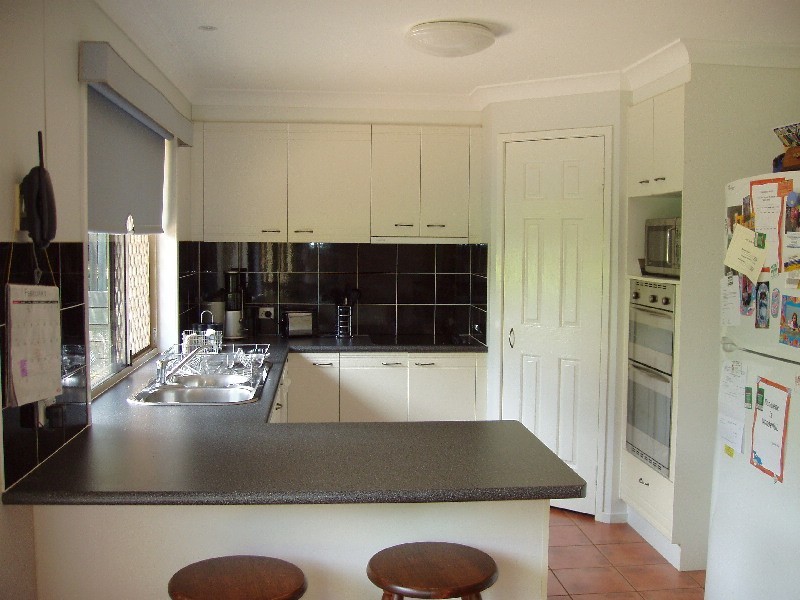 Centenary Heights QLD 4350