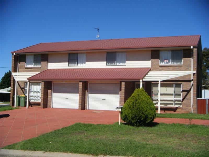 Kearneys Spring QLD 4350