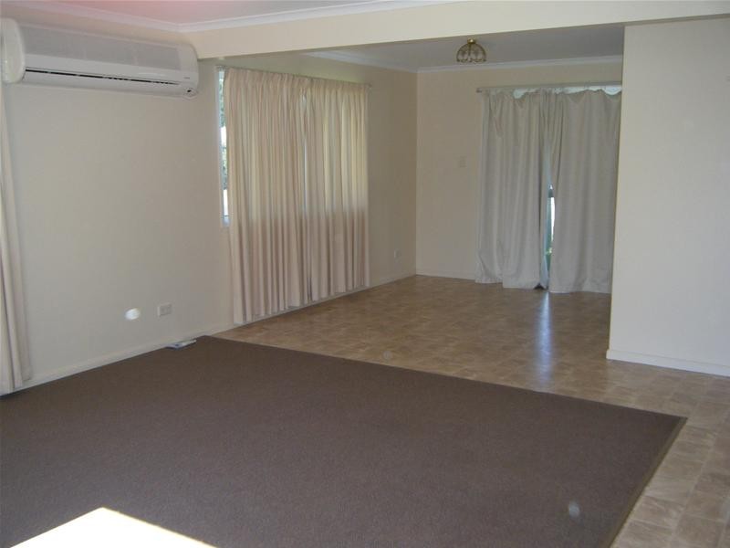 Kearneys Spring QLD 4350