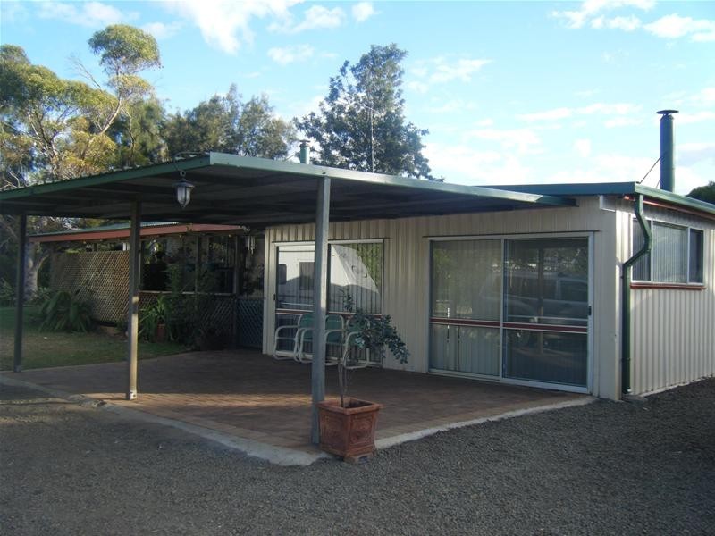 Withcott QLD 4352