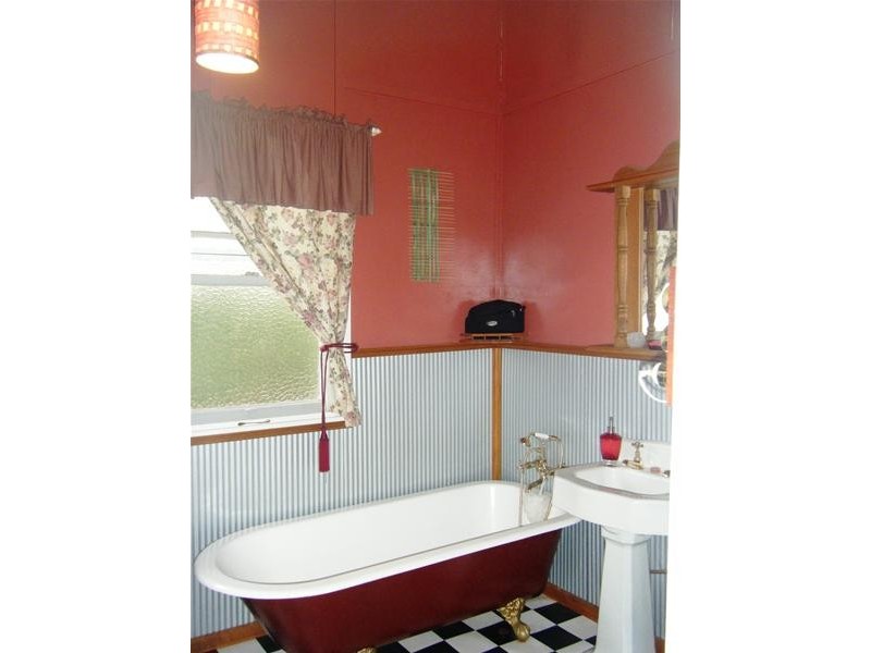 North Toowoomba QLD 4350