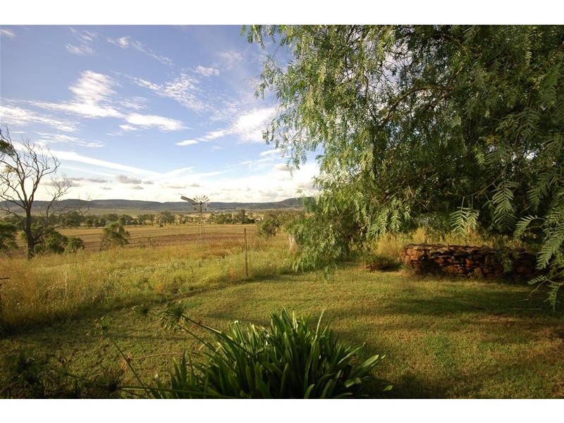 Hodgson Vale QLD 4352