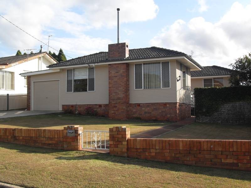 Centenary Heights QLD 4350